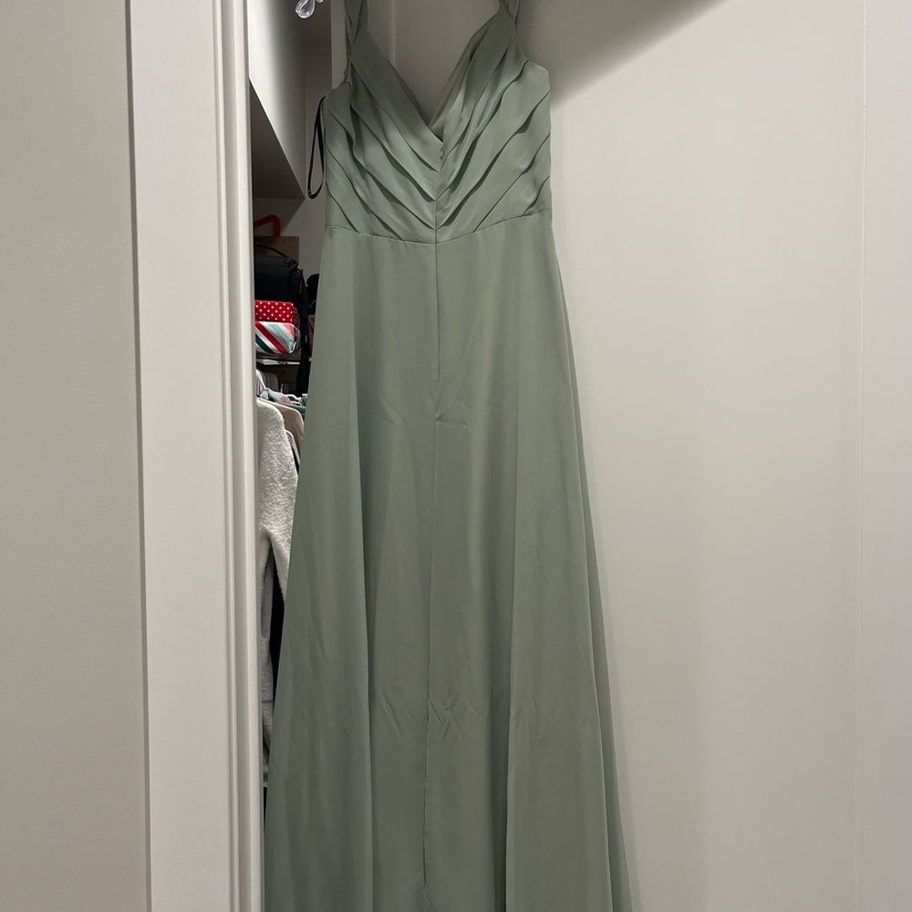 NWT Sorella Vita size 16 off shoulder design, color sage, style 9150 - Picture 6 of 13